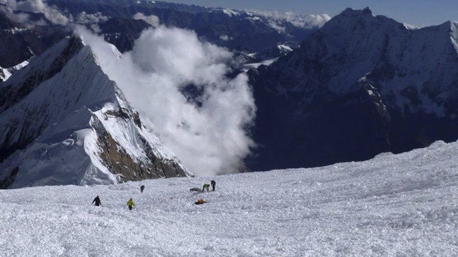 Nepal Avalanche1.jpg